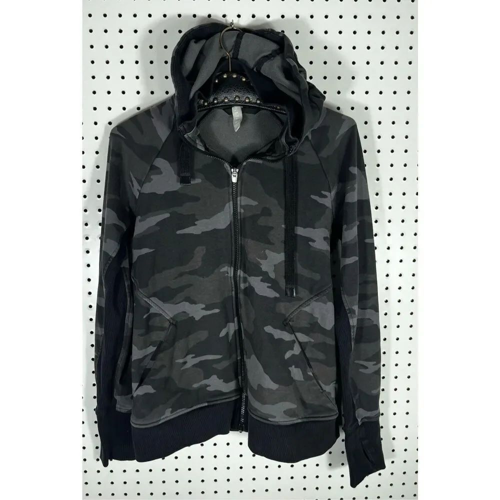 Womans Athleta camo zip up hoodie size M